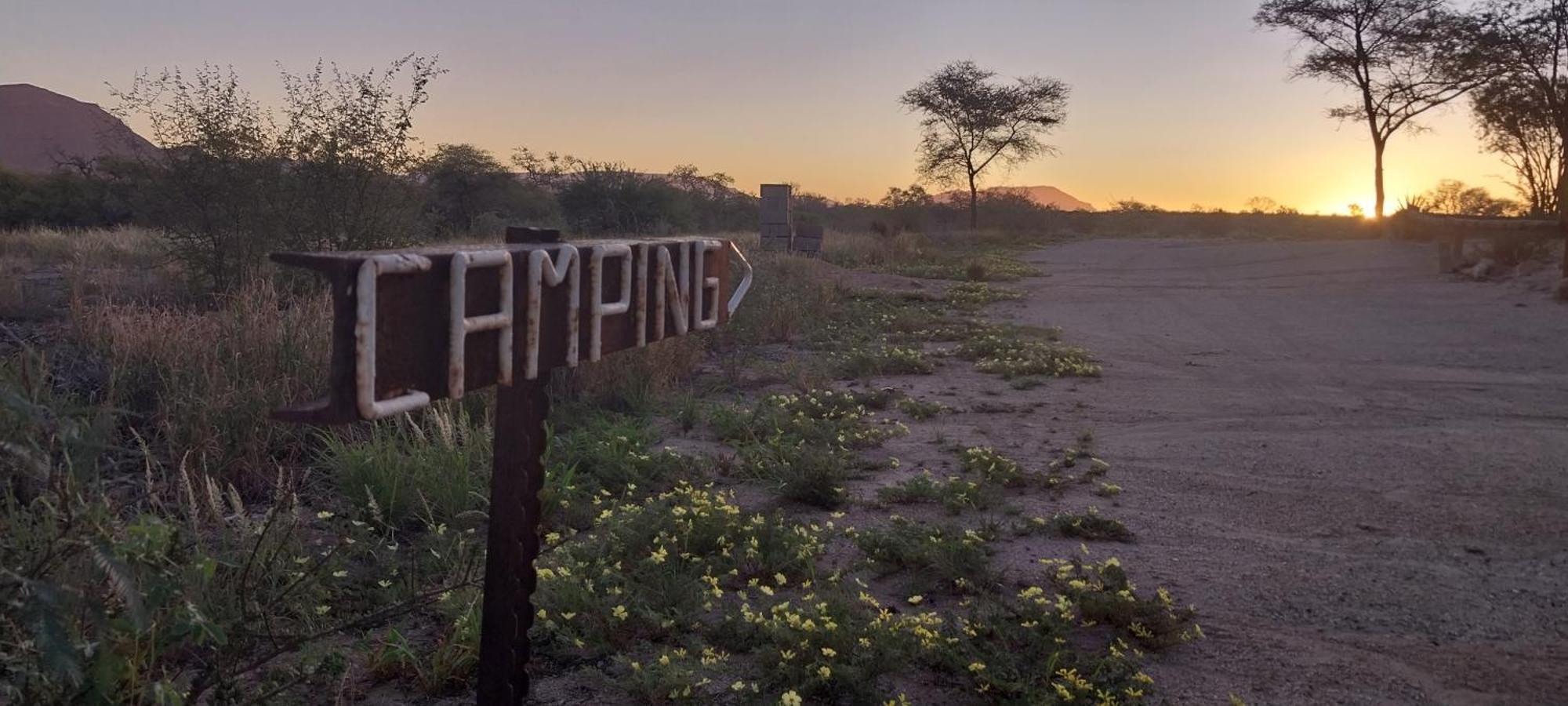 Hotel Camp Mara Omaruru Esterno foto