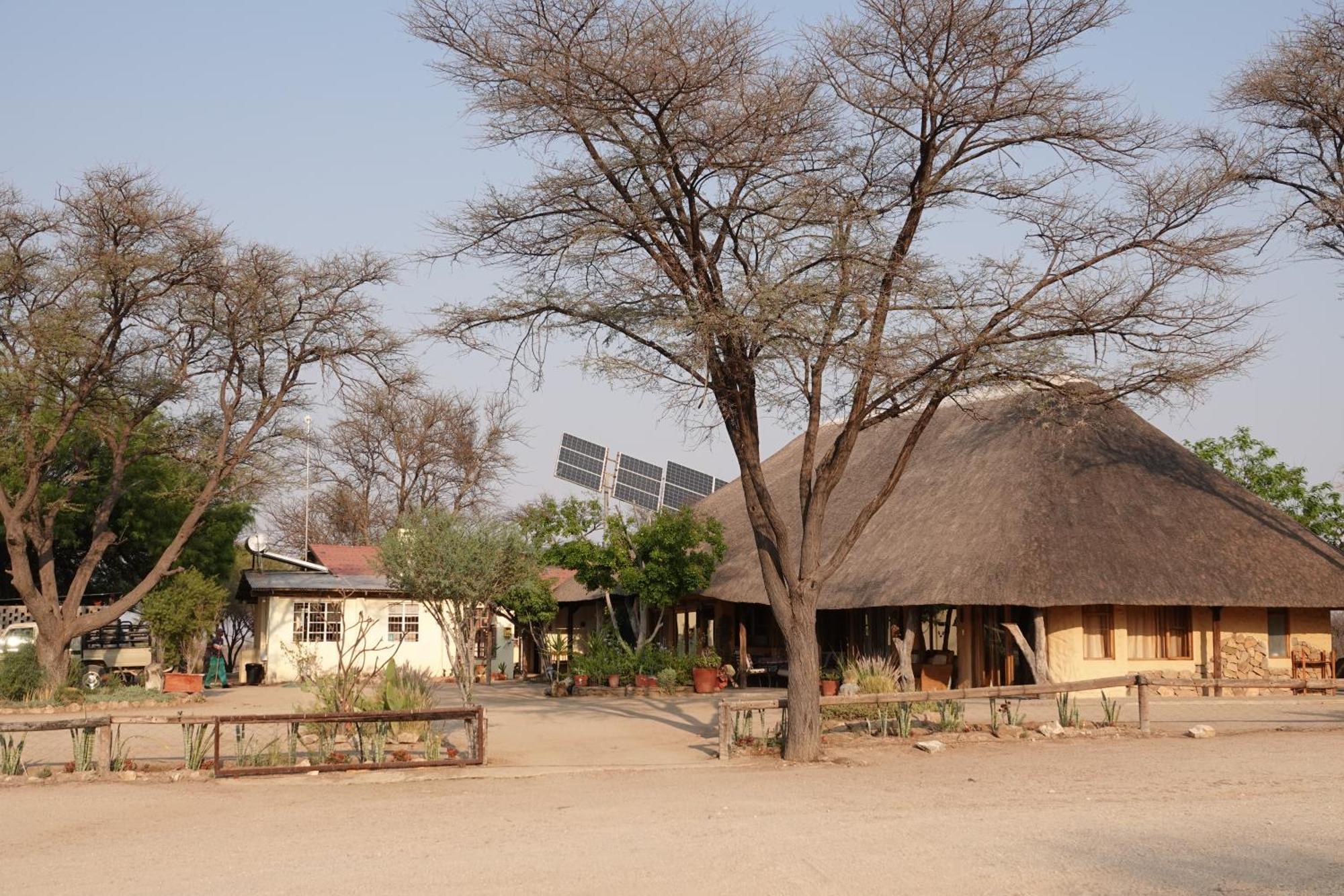 Hotel Camp Mara Omaruru Esterno foto